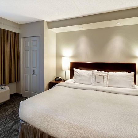 Springhill Suites Louisville Airport Eksteriør billede